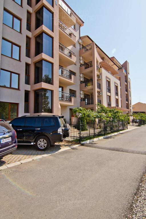 Alex Deluxe Apartments Sunny Beach Exterior photo