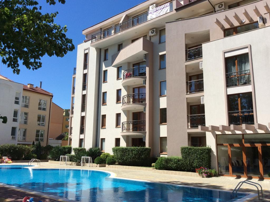 Alex Deluxe Apartments Sunny Beach Exterior photo
